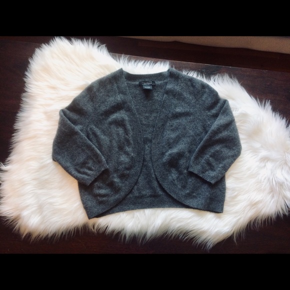 #SWT14 Cropped cashmere cardigan - Picture 1 of 4